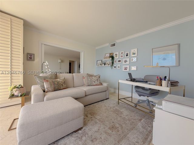 1111 Crandon Blvd C1104, Key Biscayne, FL 33149
