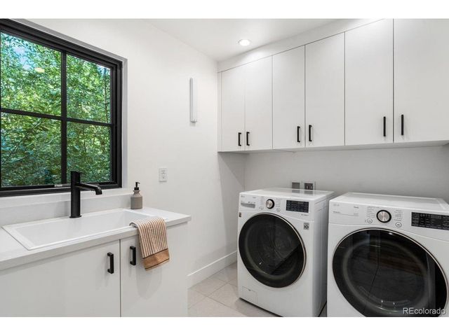 610 S Race St, Denver, CO 80209