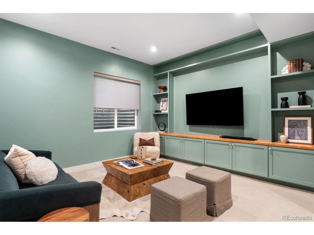 610 S Race St, Denver, CO 80209