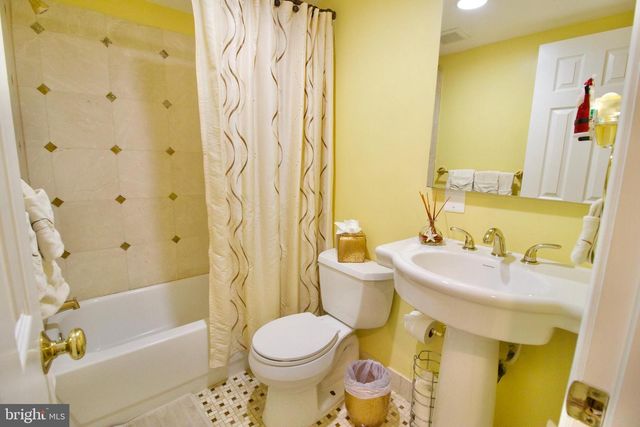 4408 ELAN CT, Annandale, VA 22003