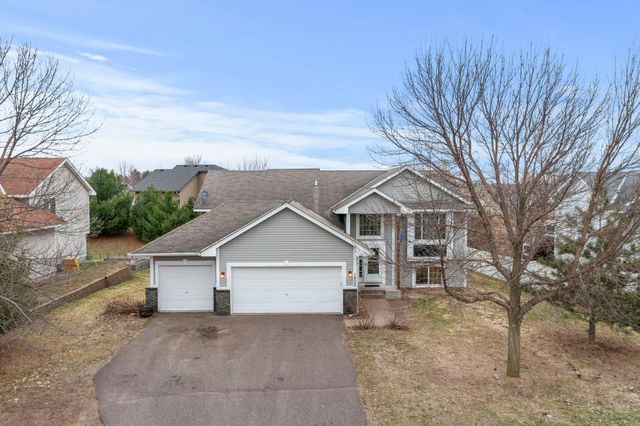 1802 Independence Street S, Cambridge, MN 55008