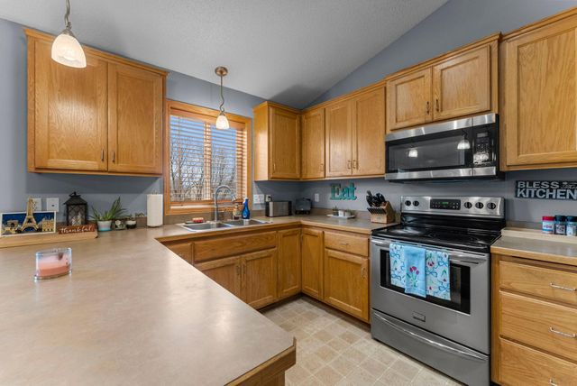 1802 Independence Street S, Cambridge, MN 55008