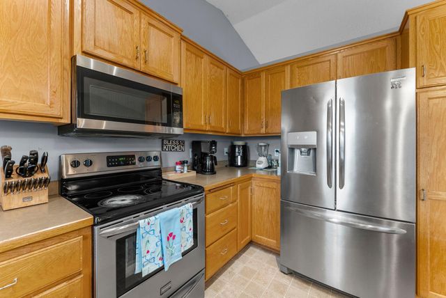 1802 Independence Street S, Cambridge, MN 55008