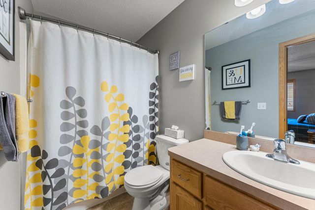 1802 Independence Street S, Cambridge, MN 55008