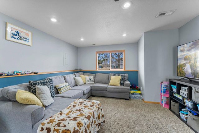 1802 Independence Street S, Cambridge, MN 55008