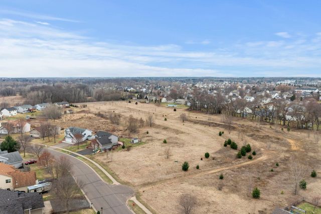 1802 Independence Street S, Cambridge, MN 55008