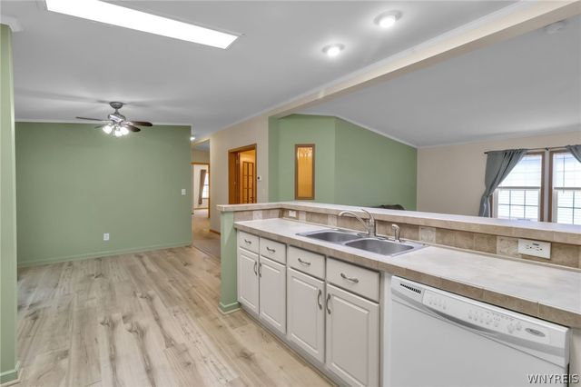 9899 Tobermory Avenue, Clarence, NY 14031