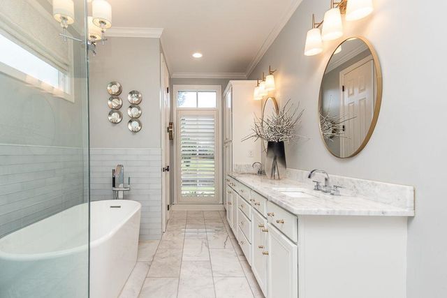 887 DELOACH LN, Collierville, TN 38017