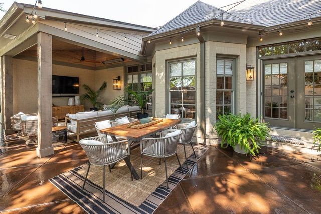 887 DELOACH LN, Collierville, TN 38017