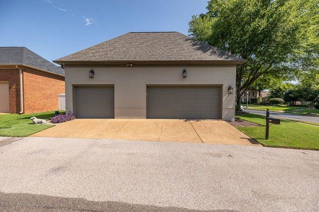 887 DELOACH LN, Collierville, TN 38017