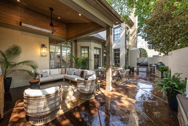887 DELOACH LN, Collierville, TN 38017