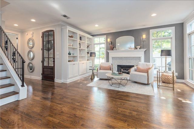 887 DELOACH LN, Collierville, TN 38017