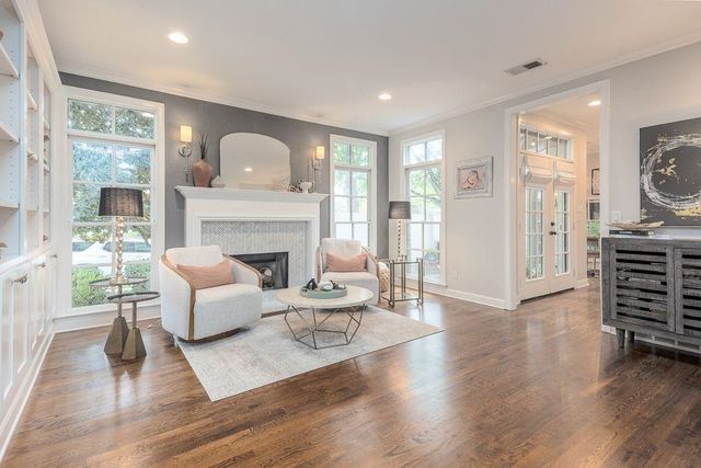 887 DELOACH LN, Collierville, TN 38017