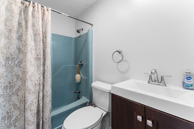 632 Washington St A6, Braintree, MA 02184