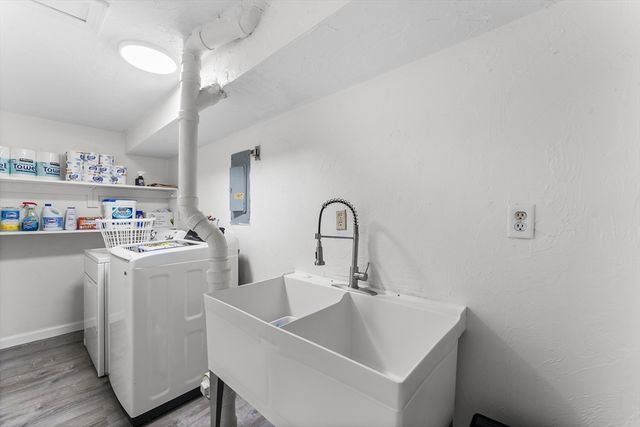 632 Washington St A6, Braintree, MA 02184