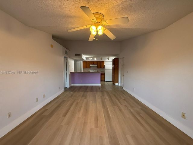 9907 Westwood Dr 21-2, Tamarac, FL 33321