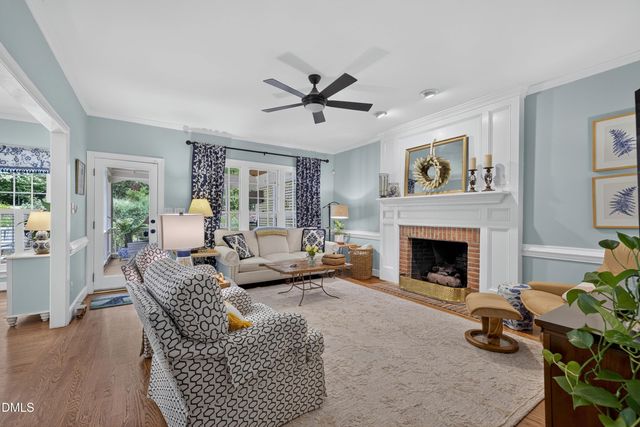 306 Kettlebridge Drive, Cary, NC 27511
