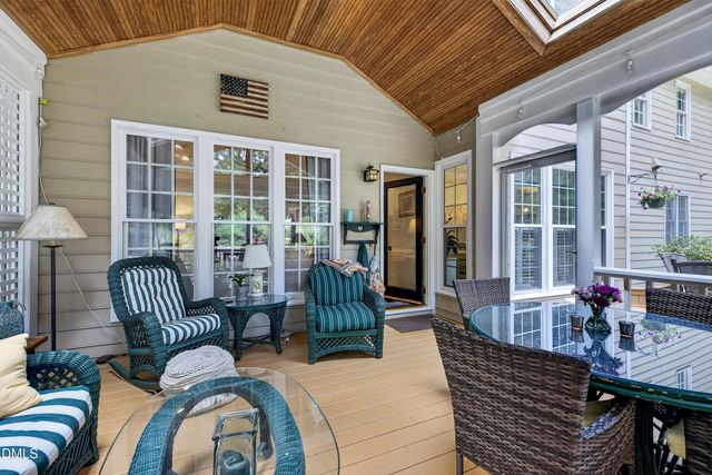306 Kettlebridge Drive, Cary, NC 27511