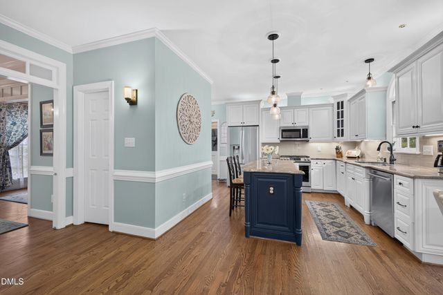 306 Kettlebridge Drive, Cary, NC 27511