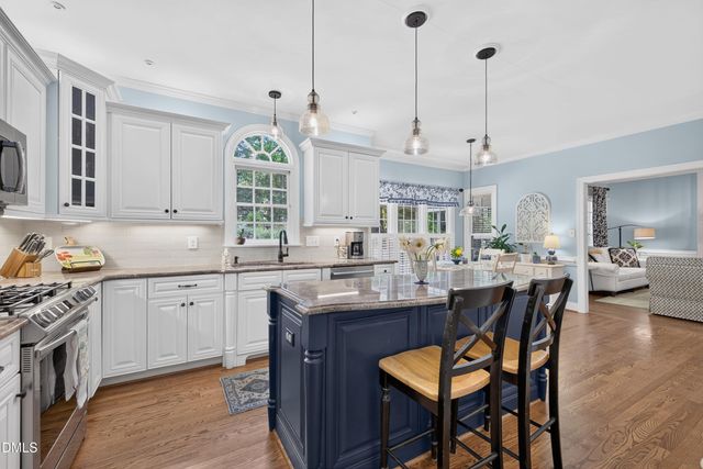 306 Kettlebridge Drive, Cary, NC 27511
