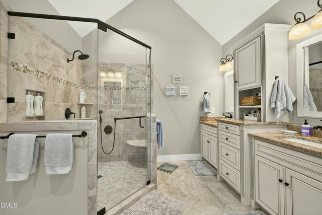 306 Kettlebridge Drive, Cary, NC 27511
