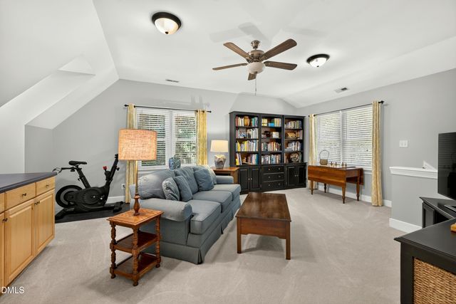 306 Kettlebridge Drive, Cary, NC 27511