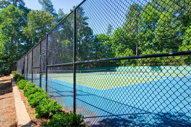 306 Kettlebridge Drive, Cary, NC 27511