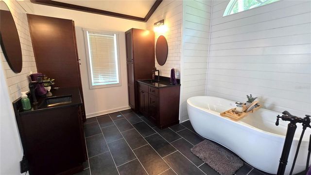 9991 WINDTREE BOULEVARD, Seminole, FL 33772