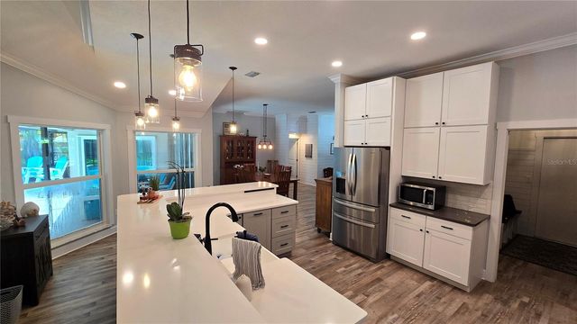 9991 WINDTREE BOULEVARD, Seminole, FL 33772