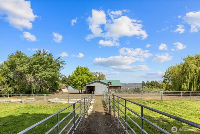 1750 Rader Road, Ellensburg, WA 98926