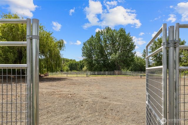 1750 Rader Road, Ellensburg, WA 98926
