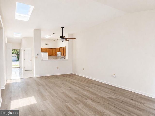 883 GEYER DR, Chambersburg, PA 17201