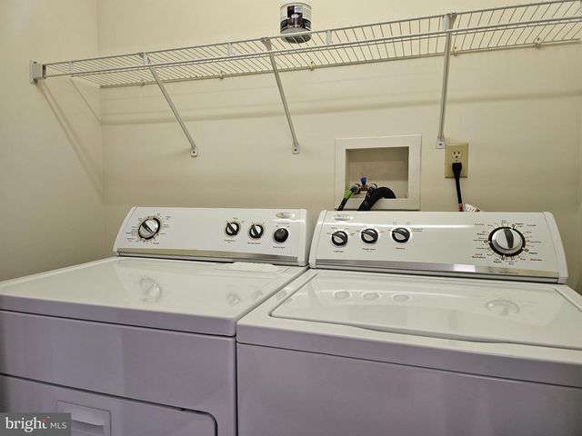 883 GEYER DR, Chambersburg, PA 17201
