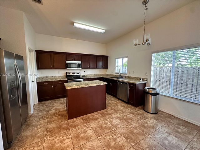 2342 SE 16th Terrace, Homestead, FL 33035