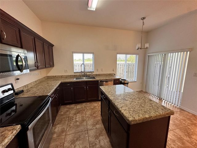 2342 SE 16th Terrace, Homestead, FL 33035