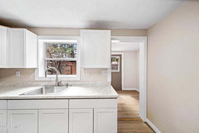 2221 CURRY Lane, Lakeside, AZ 85929