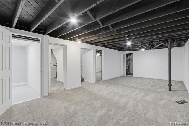 22401 Francis Street, Saint Clair Shores, MI 48082