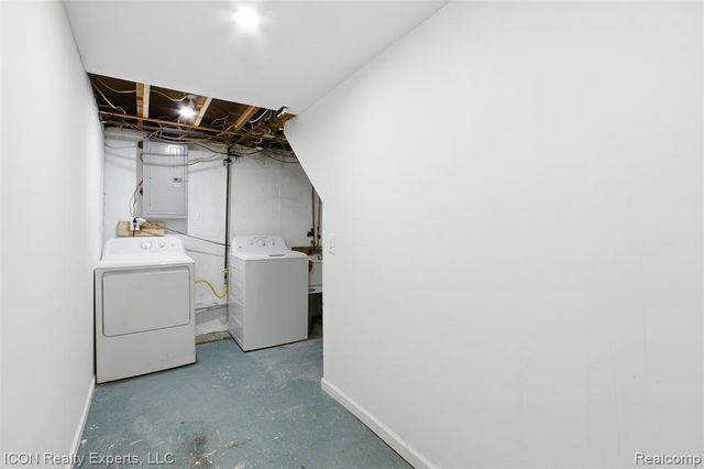 22401 Francis Street, Saint Clair Shores, MI 48082