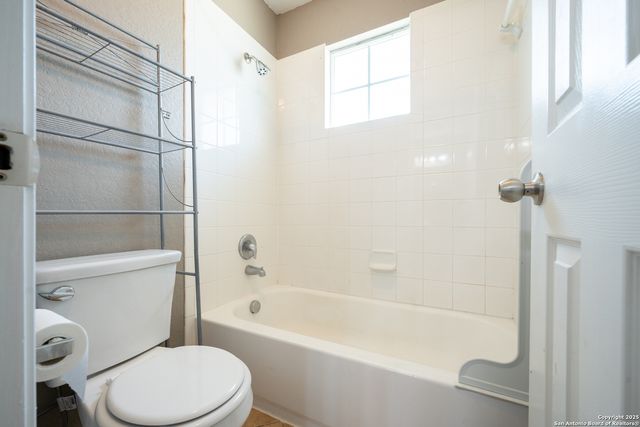 2941 Mineral Springs, Schertz, TX 78108