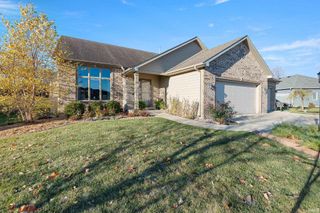 9318 Bobcat Trail, Leo, IN 46765