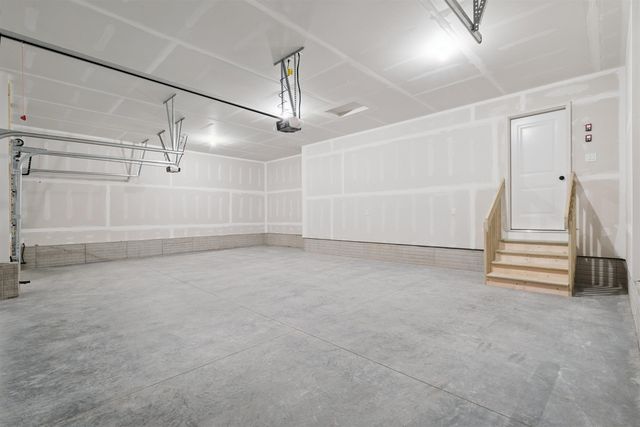 4710 Wild Horse Drive, Cedar Falls, IA 50613