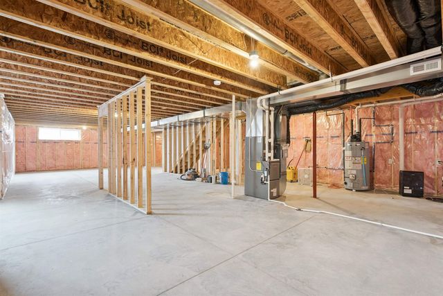 4710 Wild Horse Drive, Cedar Falls, IA 50613