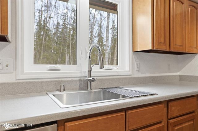 2500 Tradewind Drive, Anchorage, AK 99516