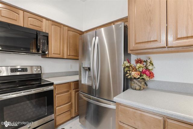 2500 Tradewind Drive, Anchorage, AK 99516