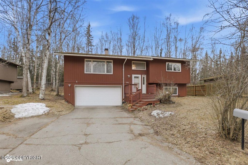 2500 Tradewind Drive, Anchorage, AK 99516