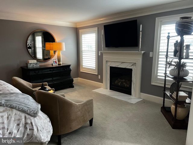 580 FARMDALE CIR, Blue Bell, PA 19422