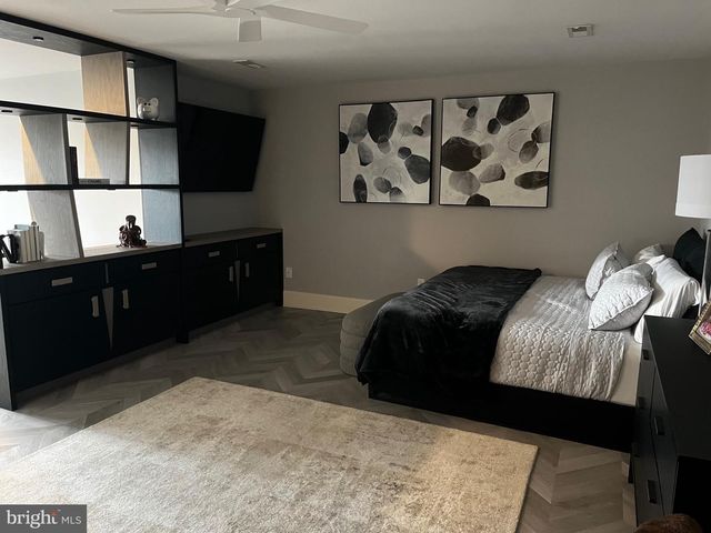 580 FARMDALE CIR, Blue Bell, PA 19422