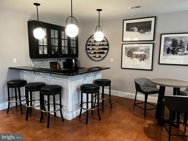 580 FARMDALE CIR, Blue Bell, PA 19422