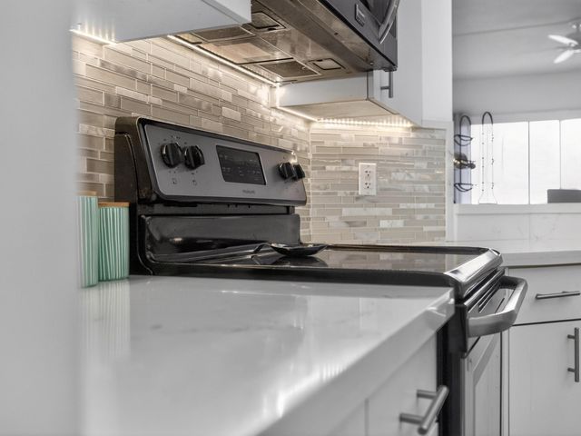 7708 Trent Drive, Tamarac, FL 33321