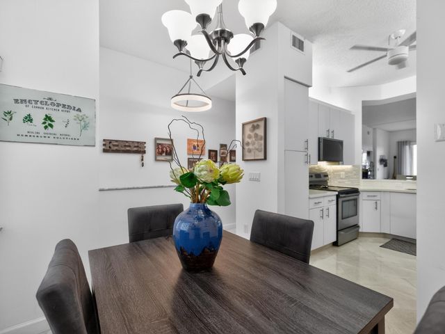 7708 Trent Drive, Tamarac, FL 33321